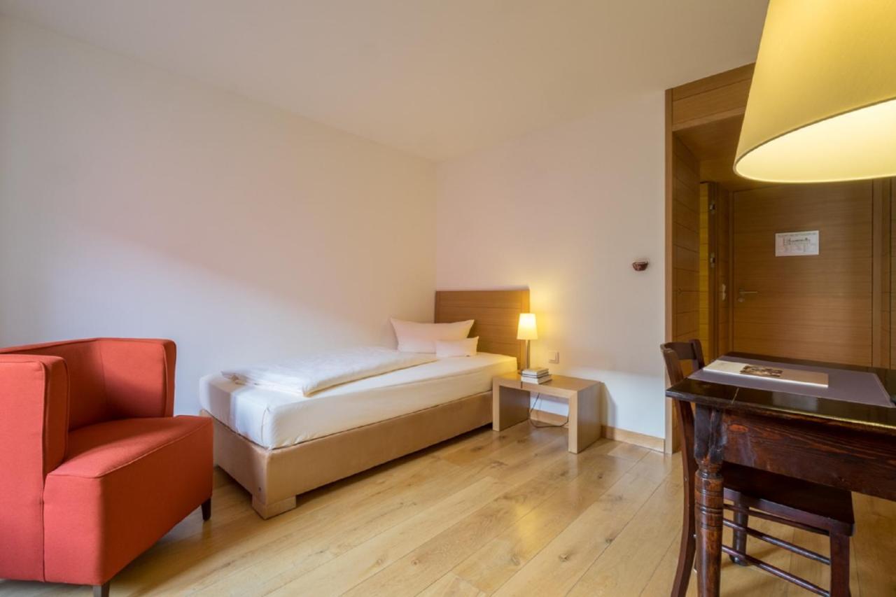 Haus St. Joseph Hotel Waldsassen Eksteriør billede